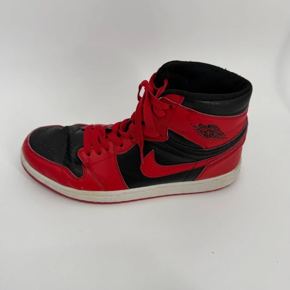Jordan 1 Retro High 85 Varsity Red Size 9.5 05/03/2019